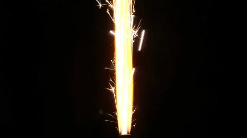 Cake Candle Create Powerful And Fluffy Force Of Cold Sparks. Stock-Footage 170370187