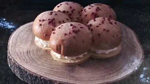 Cake cream balls Video stock 205515761