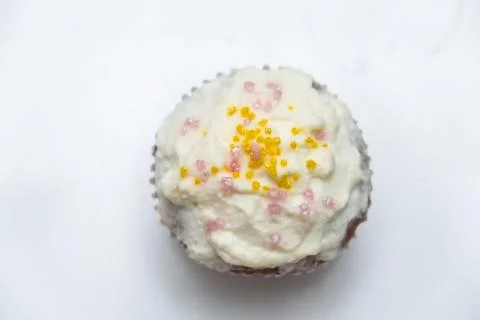 Cake. Cup cake on white table, on white background. Foto stock
