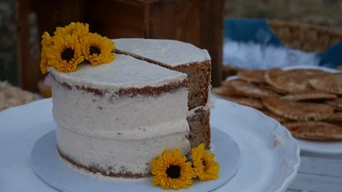 Cake - Daisy Themed Stock Footage