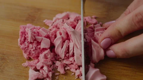 Cake decoration, cut with a knife, close-up Stock Footage 130916802