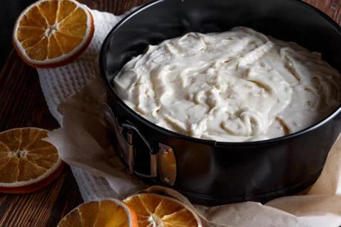 Cake dough baking tray Foto stock
