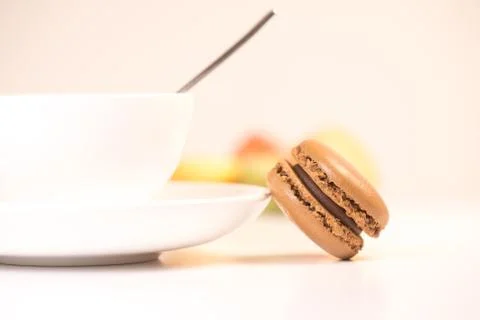 Cake macaron or macaroon isolated on white background, sweet Foto stock