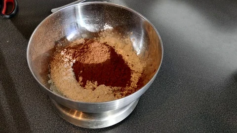 Cake mixing Stock Footage 81418394