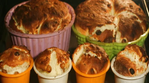 Cake in oven time lapse Stock Footage 62929298