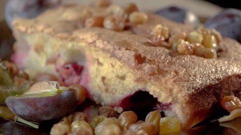 Cake with plum and raisins 動画素材 93216979