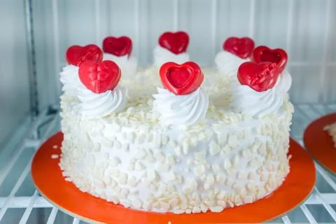 Cake in the refrigerator Stock-Fotos