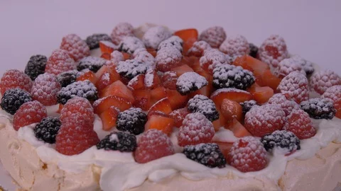 Cake Rotating with Berries on top, Cake, Berries 스톡 동영상 127994955
