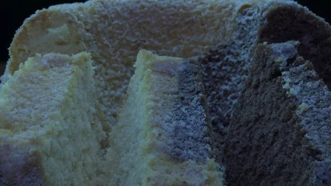 Cake slices on a plate 스톡 동영상 82346553