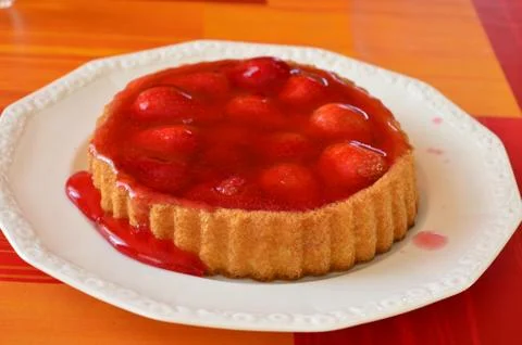 Cake with strawberries Stock Photos