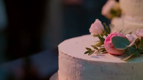 Cake at wedding party Video stock 90697712