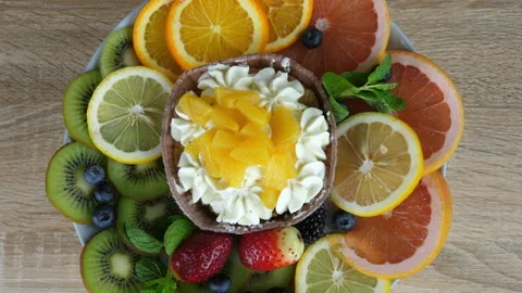 Cake.Berry-fruit Video stock 232913398