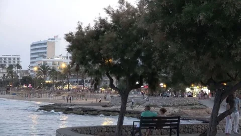 Cala Millor Mallorca: Evening beach Video stock 79994127