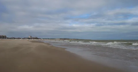 Calais, the beach, Pas de Calais department, France Vidéo 250628289