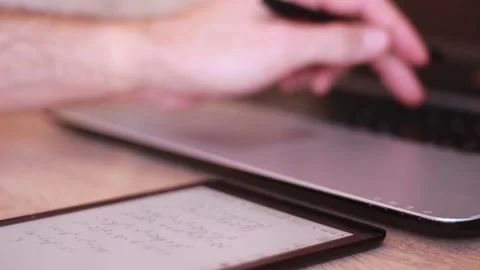 Calculating and writing in digital tablet 動画素材 165325225
