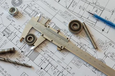 Calculation of the overall dimensions of the bearing using a caliper located  Stock Photos