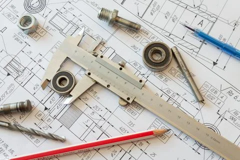 Calculation of the overall dimensions of the bearing using a caliper located  Stock Photos