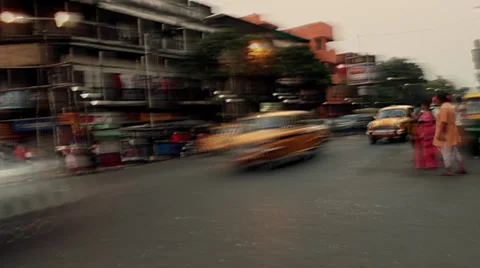 CALCUTTA, INDIA. Busy intersection. Stock Footage 39789334