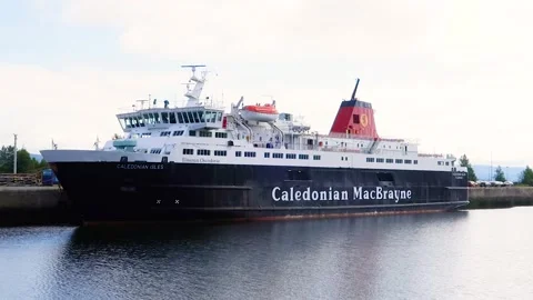 Caledonian MacBrayne ferry, Caledonian Isles berthed at Port Glasgow, Scotland Video stock 339030230