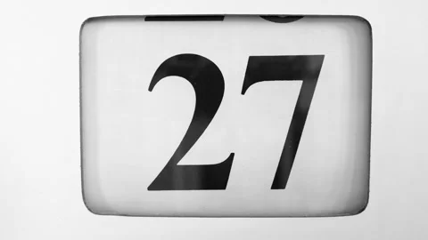 Calendar advancing from 27th to 28th Stock Footage 244213579