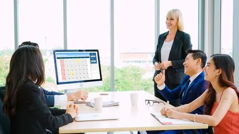 Calendar on computer software application for modish schedule planning Foto stock