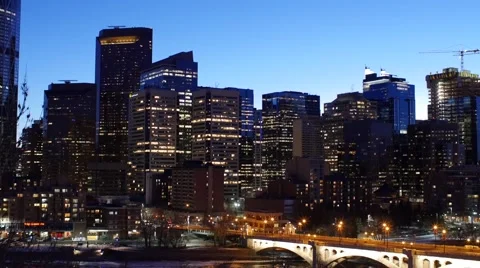 Calgary - Alberta Canada - Downtown - Evening - 25P - UHD 4K 스톡 동영상 48592989
