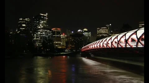 Calgary night bridge Stock-Footage 11495549