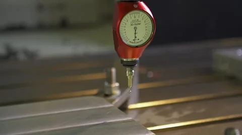 Calibrating process of CNC machine Vidéo 55014334