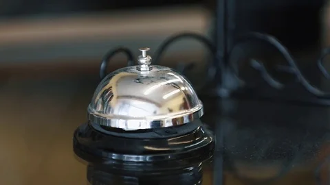 Call Bell Stockbeeldmateriaal 81001862