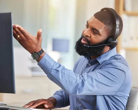 Call center, customer support and frustrated black man on computer for network 스톡 사진