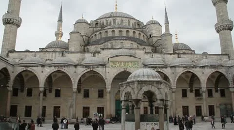 Call to Prayer at Mosque  Stock-Footage 21174205