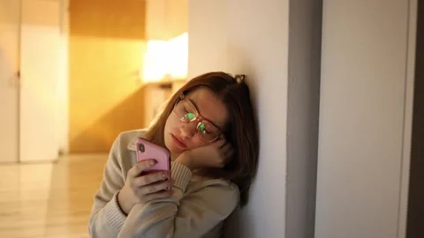 Call to stop scrolling Stock-Footage 334060231