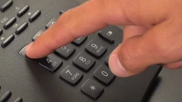 Calling 112 動画素材 85686432