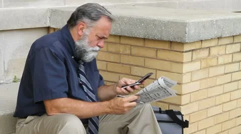 Calling For Job Interview Vidéo 8837704