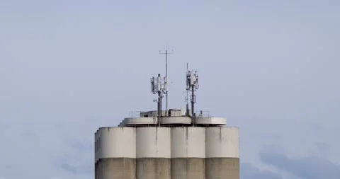 Calm Atmospheric Environment Containing Compact Communication Systems And Covera 库存影片 335579190