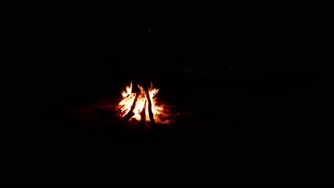 A calm bonfire at night 스톡 동영상 238767925