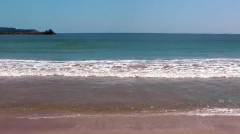 Calm Ocean Waves 스톡 동영상 61752622