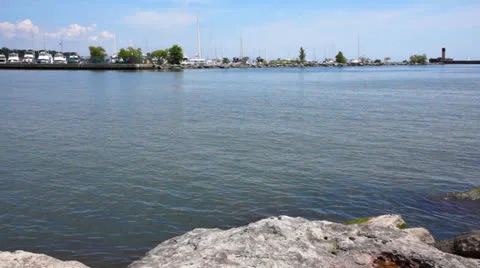 Calm river water Vidéo 26283057