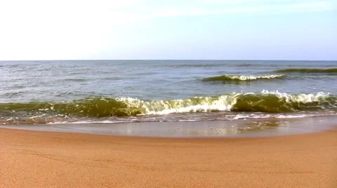 Calm sea, sandy beach 库存影片 40624399