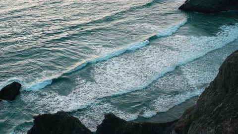 Calm waves Video stock 141748786