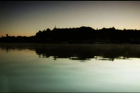 Calming river at sunrise Stock-Footage 110724