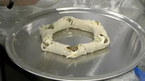 Calzone butter on dough Video stock 131985573
