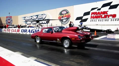 Camaro Vs Dargster Video stock 55450660