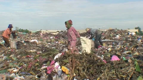 CAMBODIA-GARBAGE DUMP 83 Vidéo 7750915
