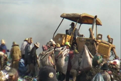 CAMBODIA-GARBAGE DUMP 88 Vídeo Stock 7728429