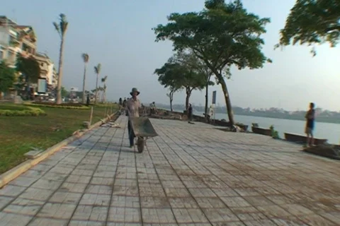 CAMBODIA-LABOR-WORKER 4 Stock-Footage 702853