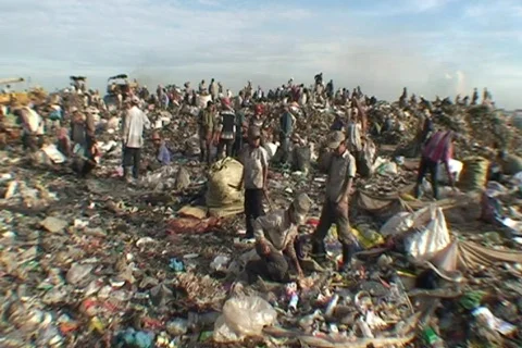 CAMBODIA-PHNOM PENH GARBAGE DUMP 4 Vidéo 271866