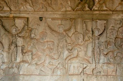  Cambodia: Sinners in hell tortured by devils, Heaven and Hells bas-relief... Foto stock