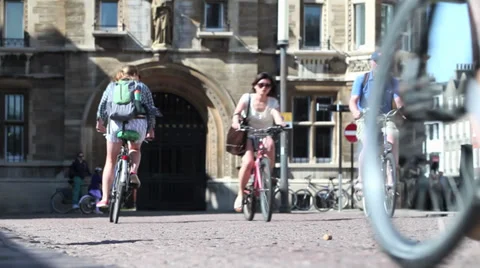 Cambridge Cycling Stock Footage 31337956