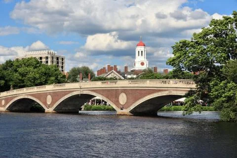 Cambridge, Massachusetts. Harvard University campus with Charles River bridge Stock Photos
